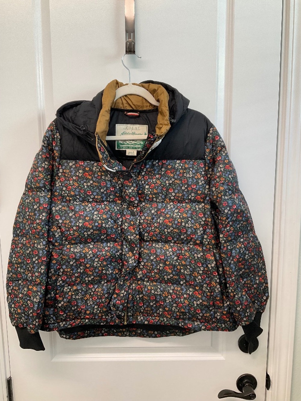 THE GREAT x Eddie Bauer Floral Down Puffer Parka Jacket Black Multi Large L